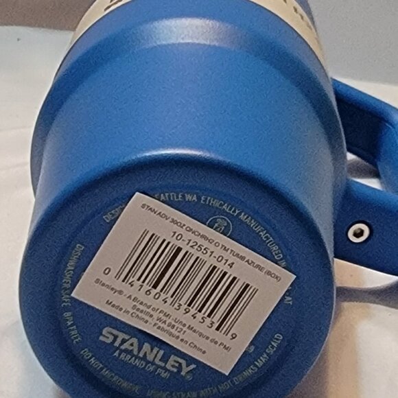 Stanley Cold Cup Tumbler 30oz. - Picture 2 of 3